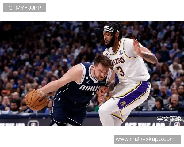 詹姆斯分享与东契奇里夫斯配合心得期待弱侧接球机会