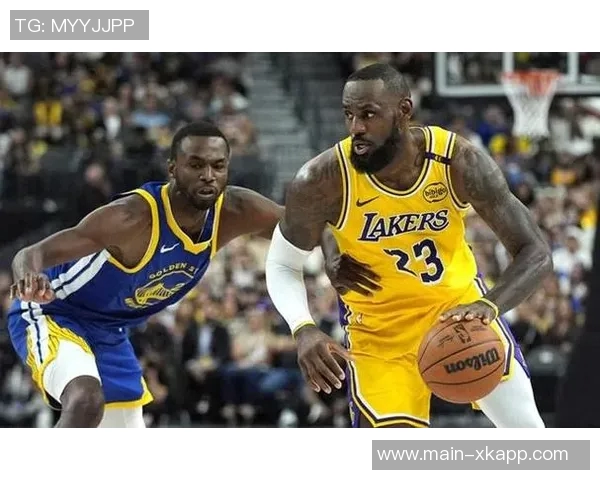 浓眉带病坚持比赛期间两次呕吐全力以赴助球队争胜